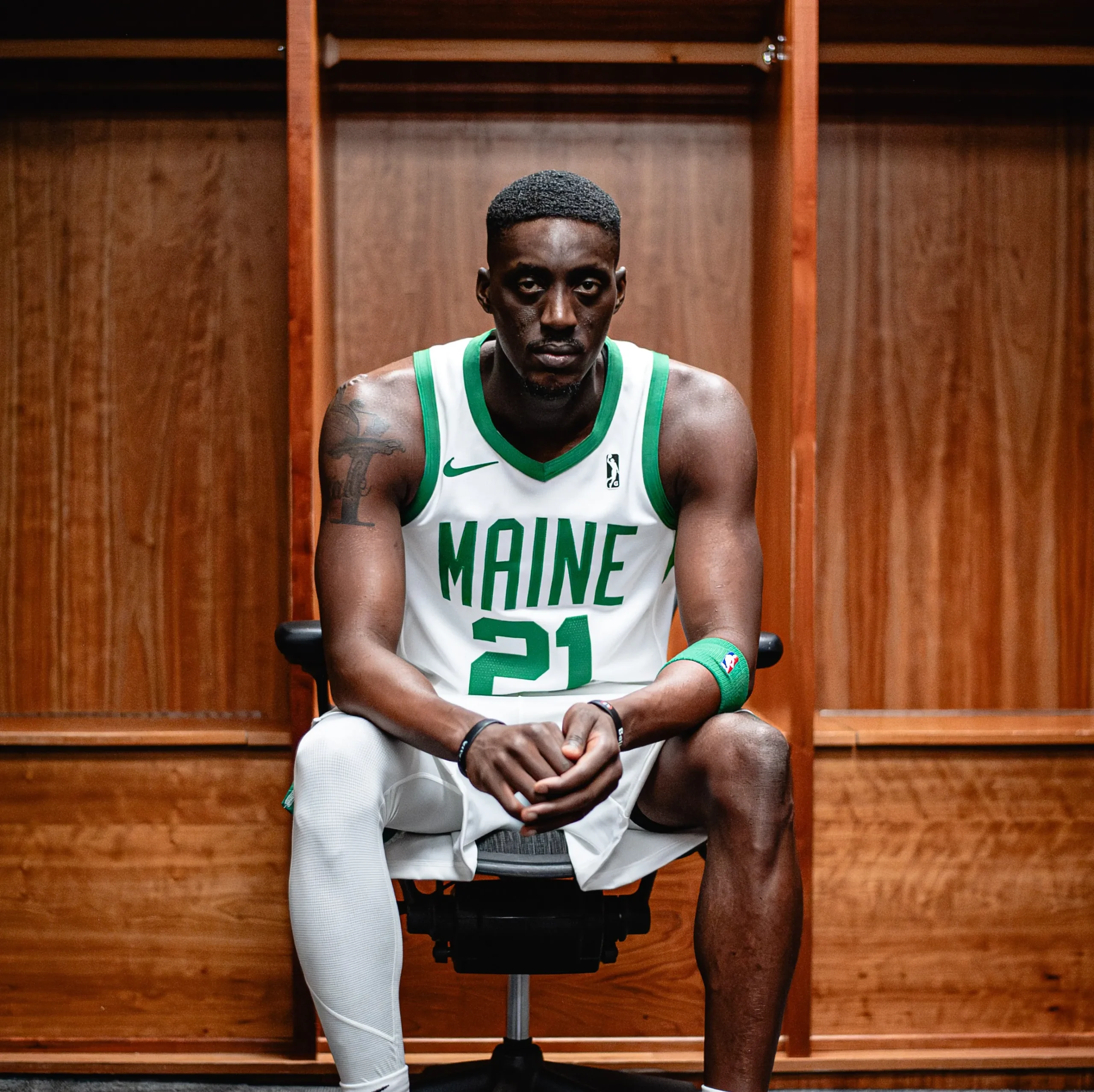 what is tony snell net worth